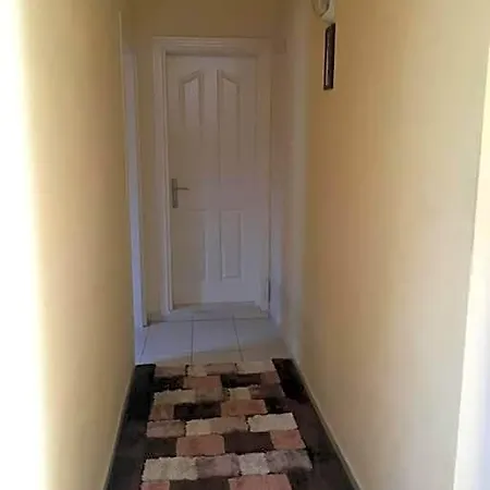 Woodengate Hotel 3*